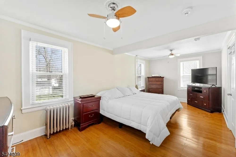 15 Melrose Terrace, Elizabeth, NJ 07208