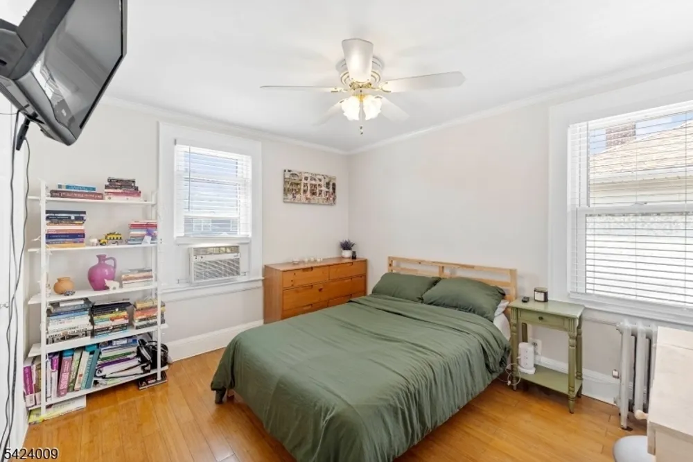 15 Melrose Terrace, Elizabeth, NJ 07208