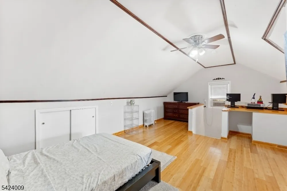15 Melrose Terrace, Elizabeth, NJ 07208