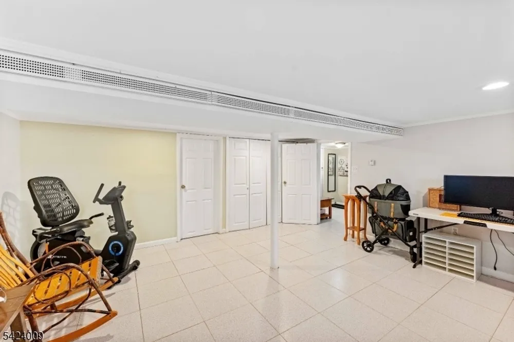 15 Melrose Terrace, Elizabeth, NJ 07208