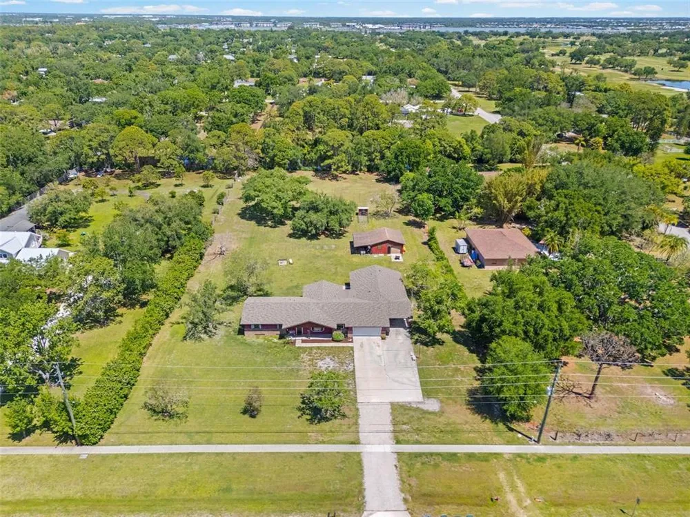 7605 Richardson Rd, Sarasota, FL 34240
