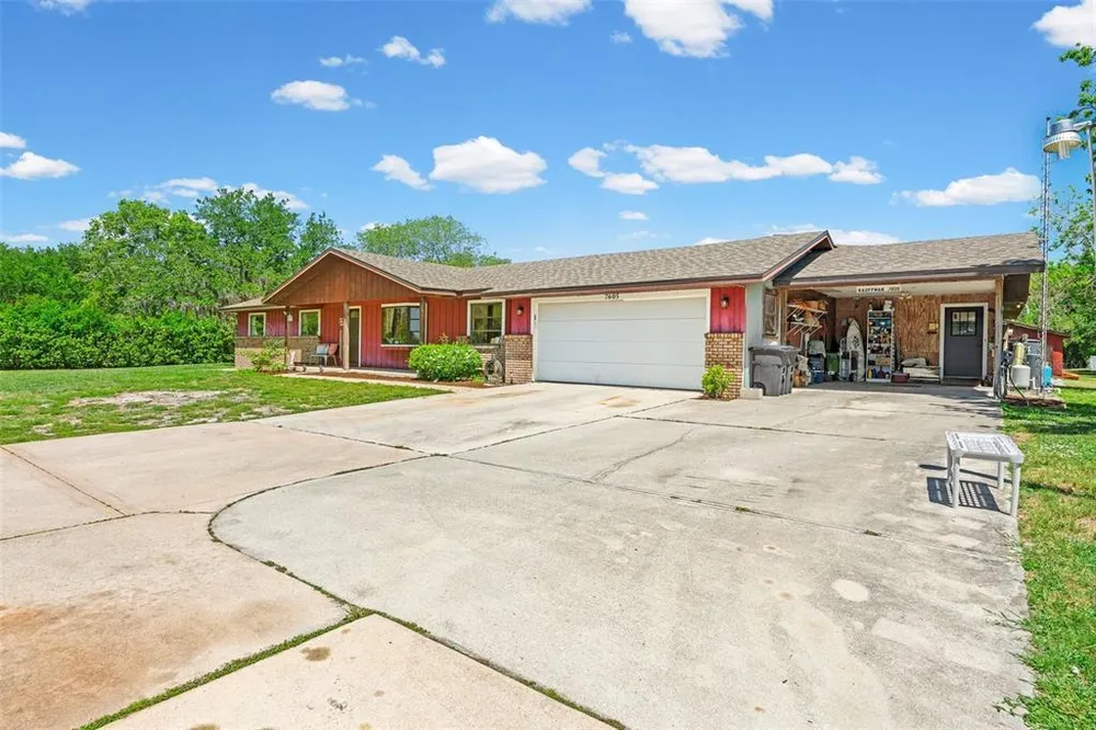 7605 Richardson Rd, Sarasota, FL 34240