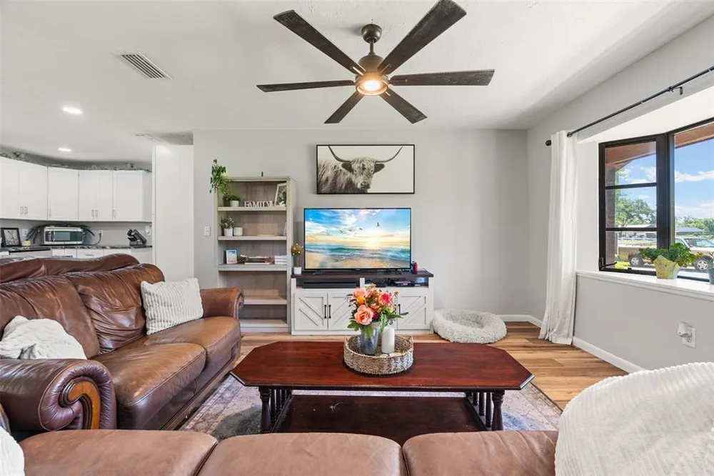 7605 Richardson Rd, Sarasota, FL 34240