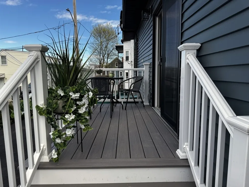 11 Willis Ct, Lynn, MA 01905