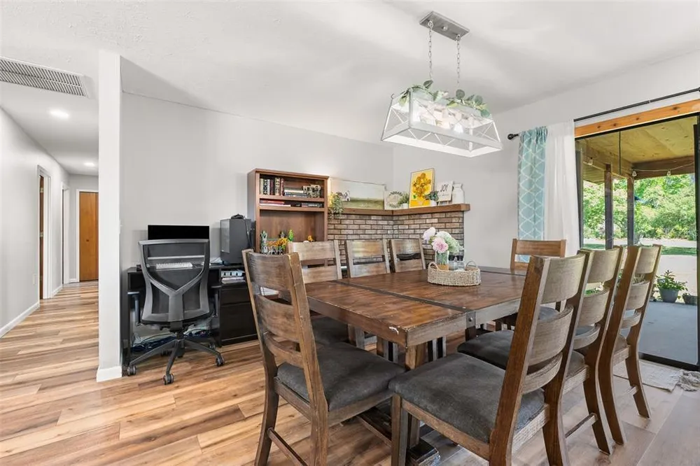 7605 Richardson Rd, Sarasota, FL 34240