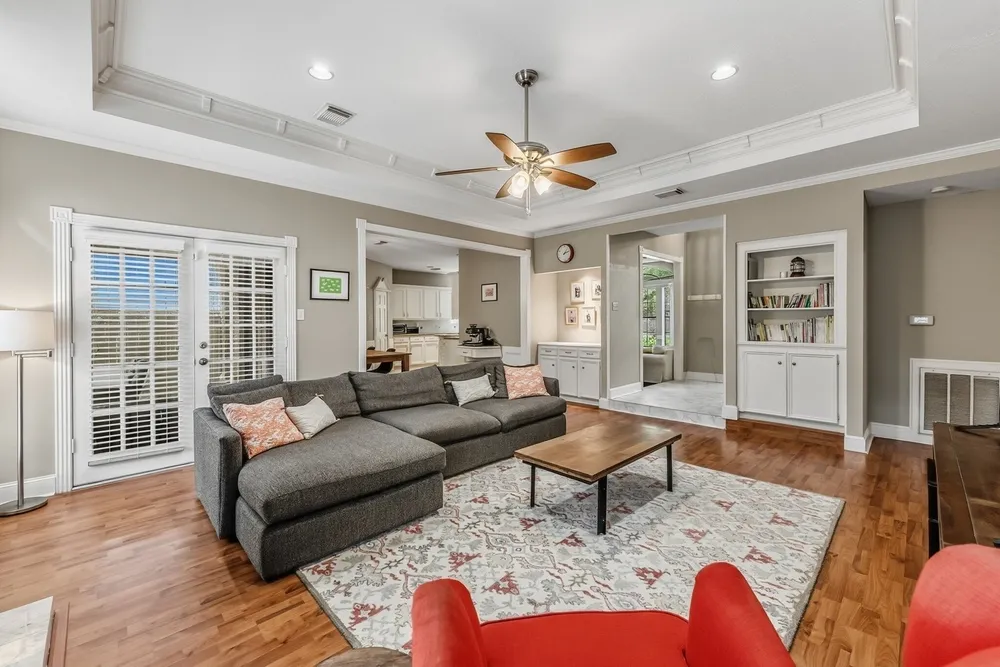 34 W Placid Hill Circle, The Woodlands, TX 77381