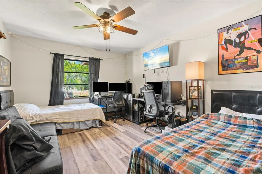 7605 Richardson Rd, Sarasota, FL 34240
