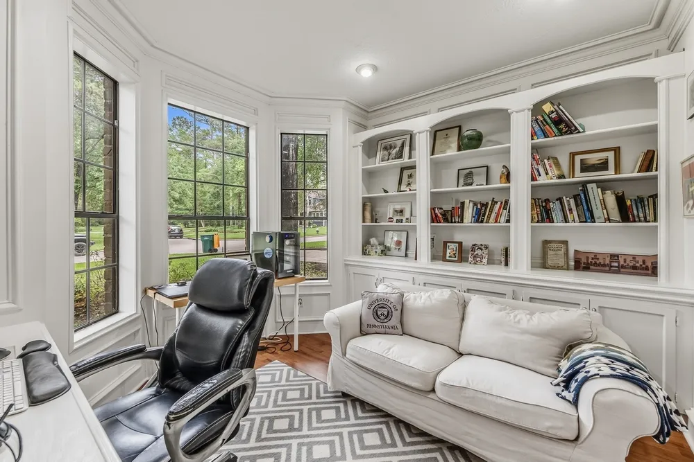 34 W Placid Hill Circle, The Woodlands, TX 77381