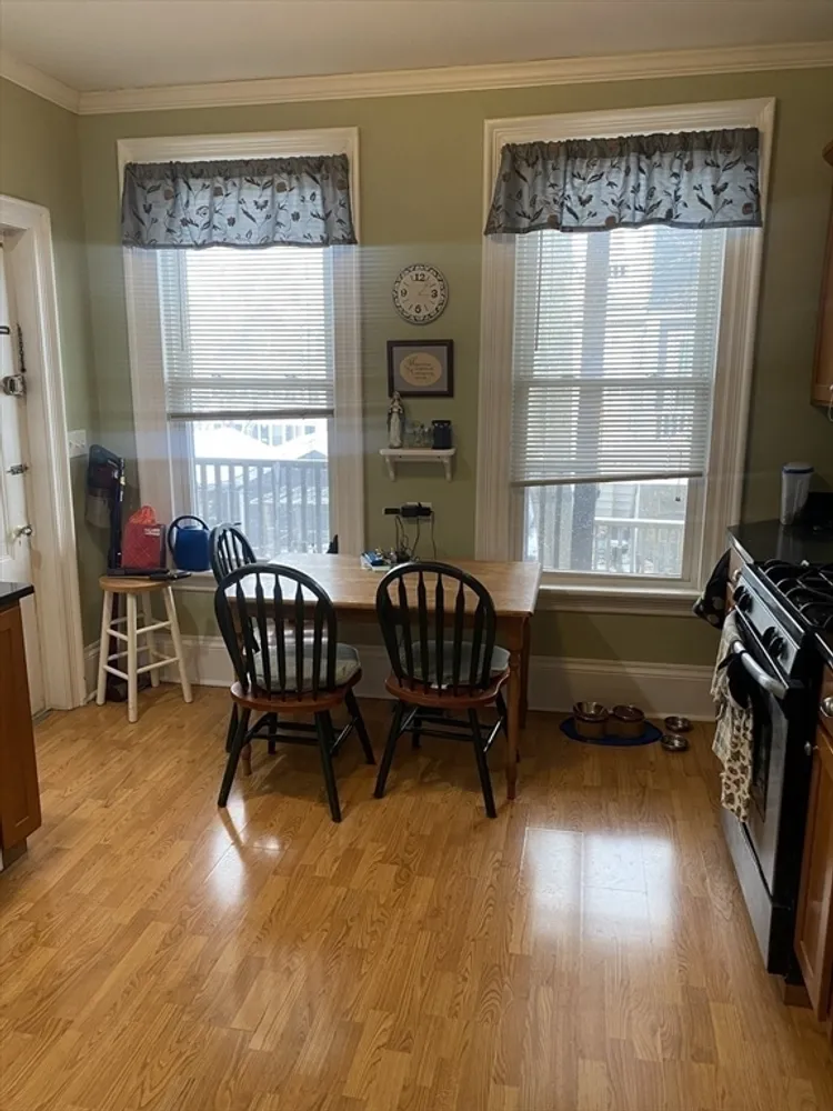 125 Lincoln Ave, Quincy, MA 02170