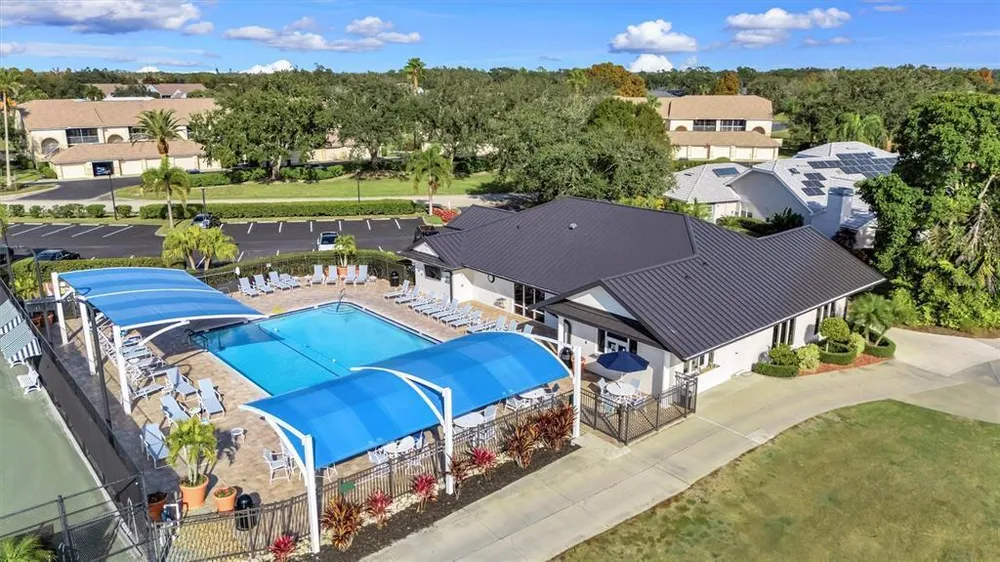 6611 Peach Tree Creek Rd, Bradenton, FL 34203