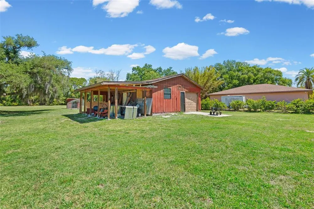 7605 Richardson Rd, Sarasota, FL 34240