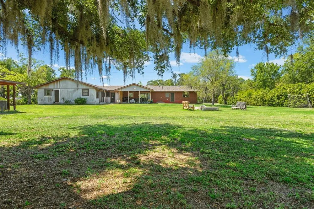 7605 Richardson Rd, Sarasota, FL 34240