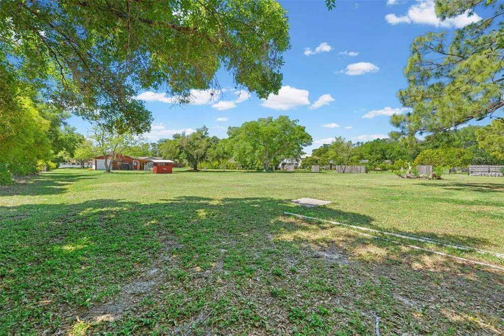 7605 Richardson Rd, Sarasota, FL 34240