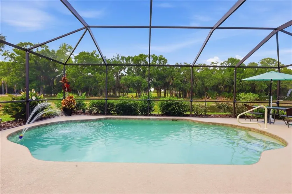 6611 Peach Tree Creek Rd, Bradenton, FL 34203