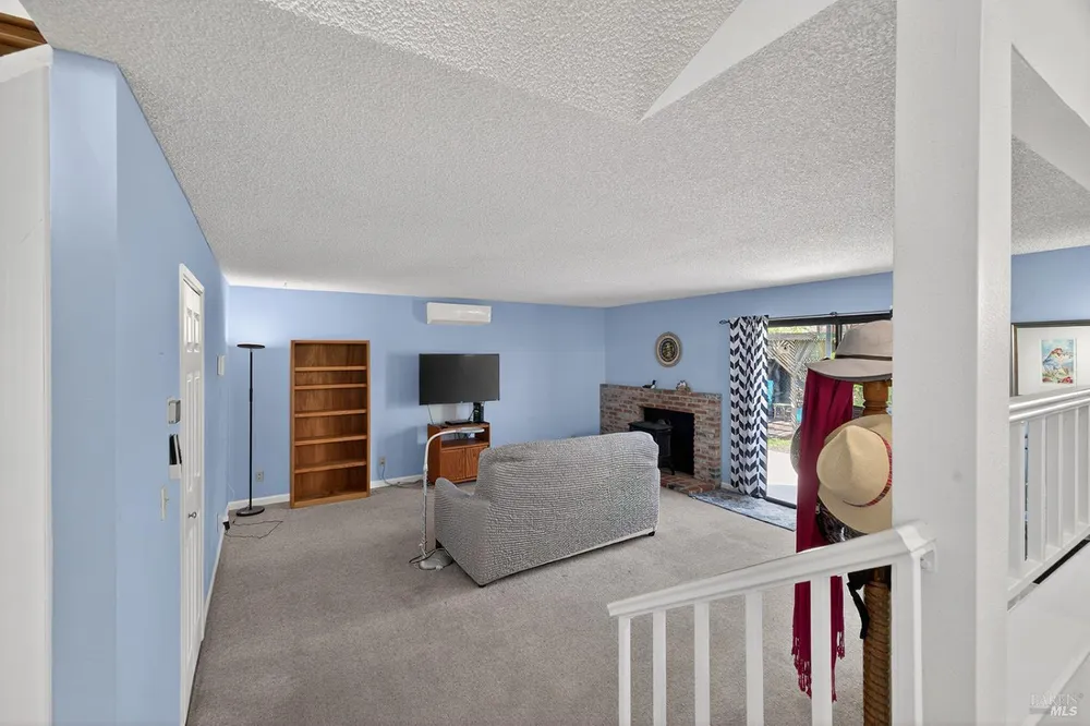 5410 Corbett Circle, Santa Rosa, CA 95403
