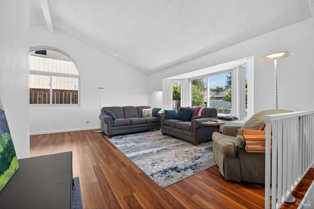 5410 Corbett Circle, Santa Rosa, CA 95403