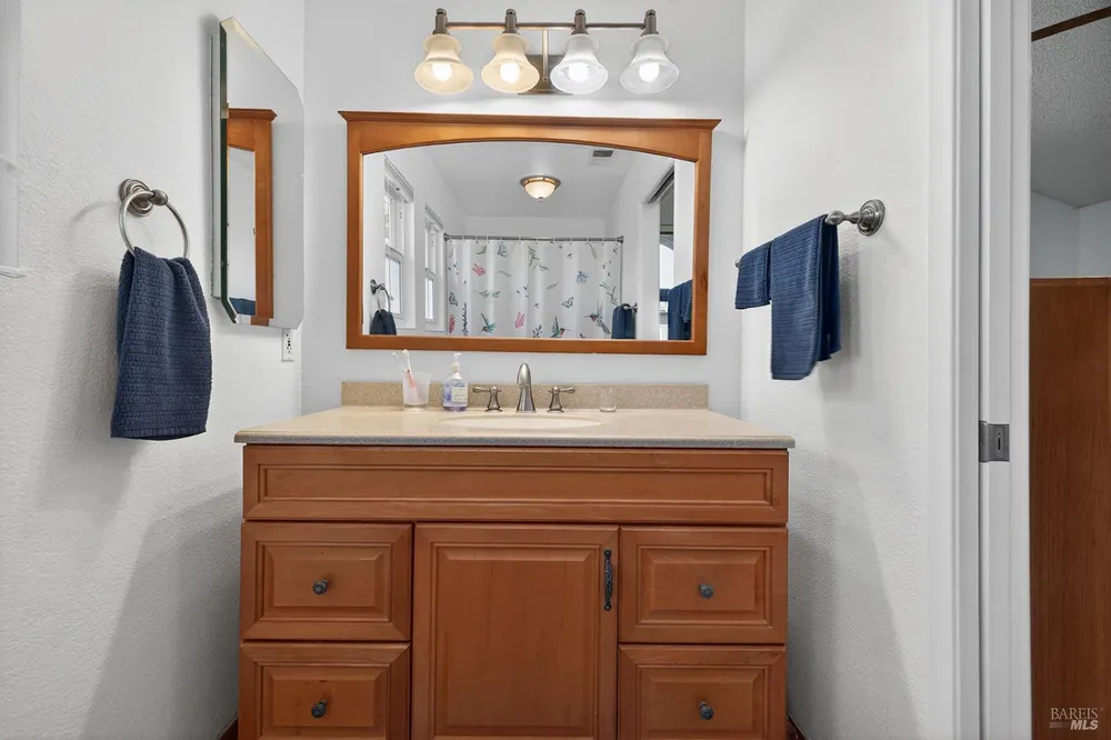 5410 Corbett Circle, Santa Rosa, CA 95403