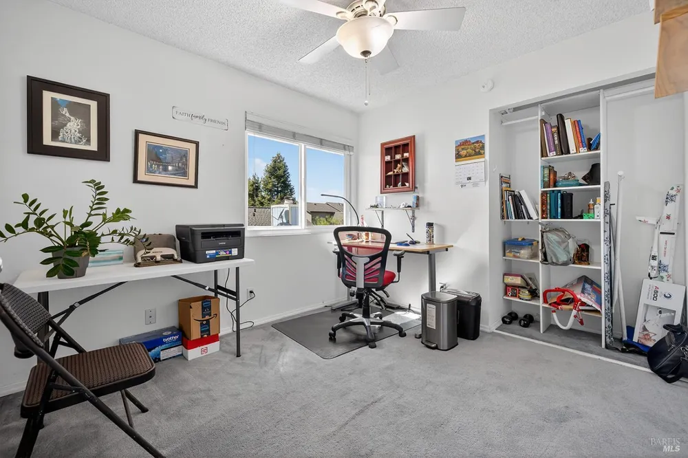 5410 Corbett Circle, Santa Rosa, CA 95403