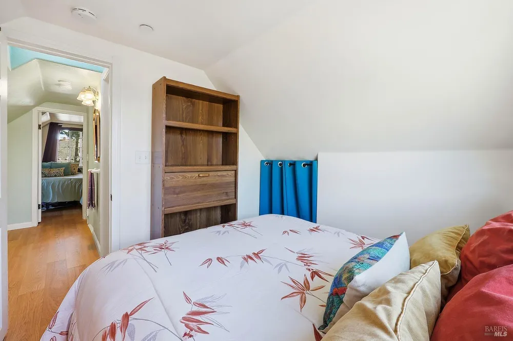 180 Barrio Way, Windsor, CA 95492
