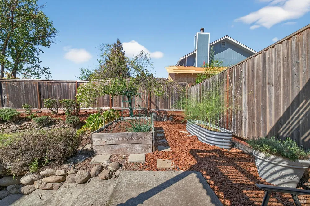 5410 Corbett Circle, Santa Rosa, CA 95403