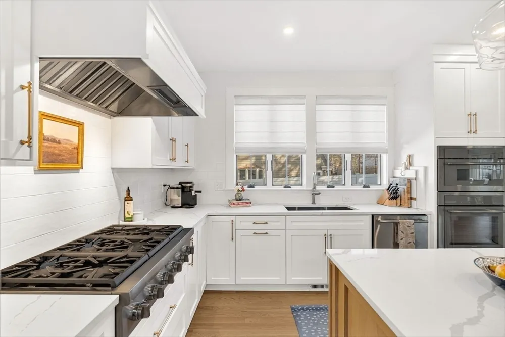 265 Weston Rd, Wellesley, MA 02482