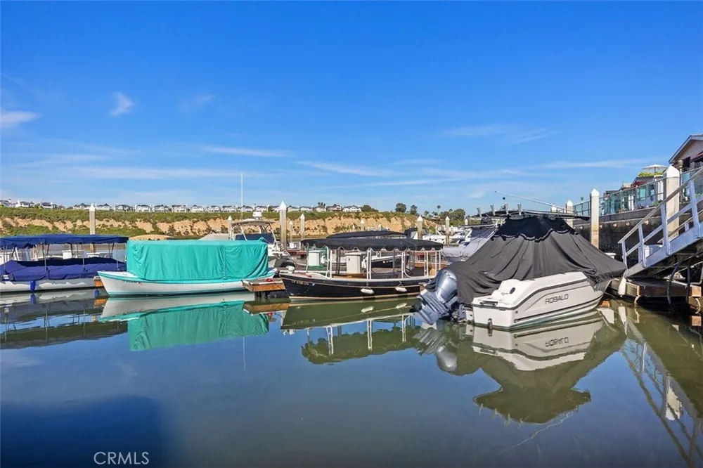 7 Saratoga, Newport Beach, CA 92660