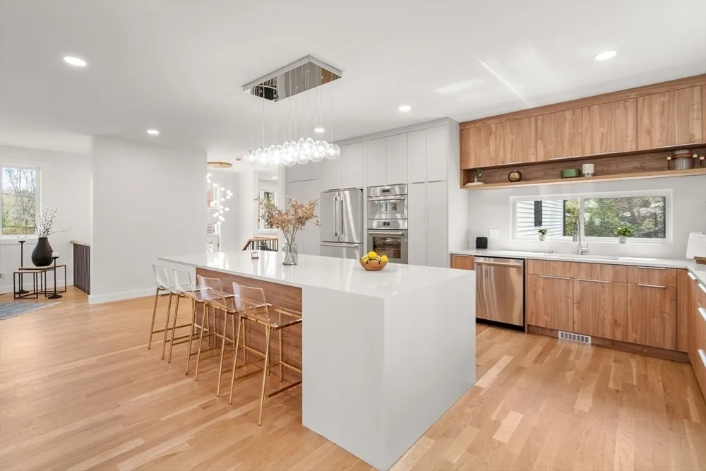 100 Woodbine Circle, Needham, MA 02494