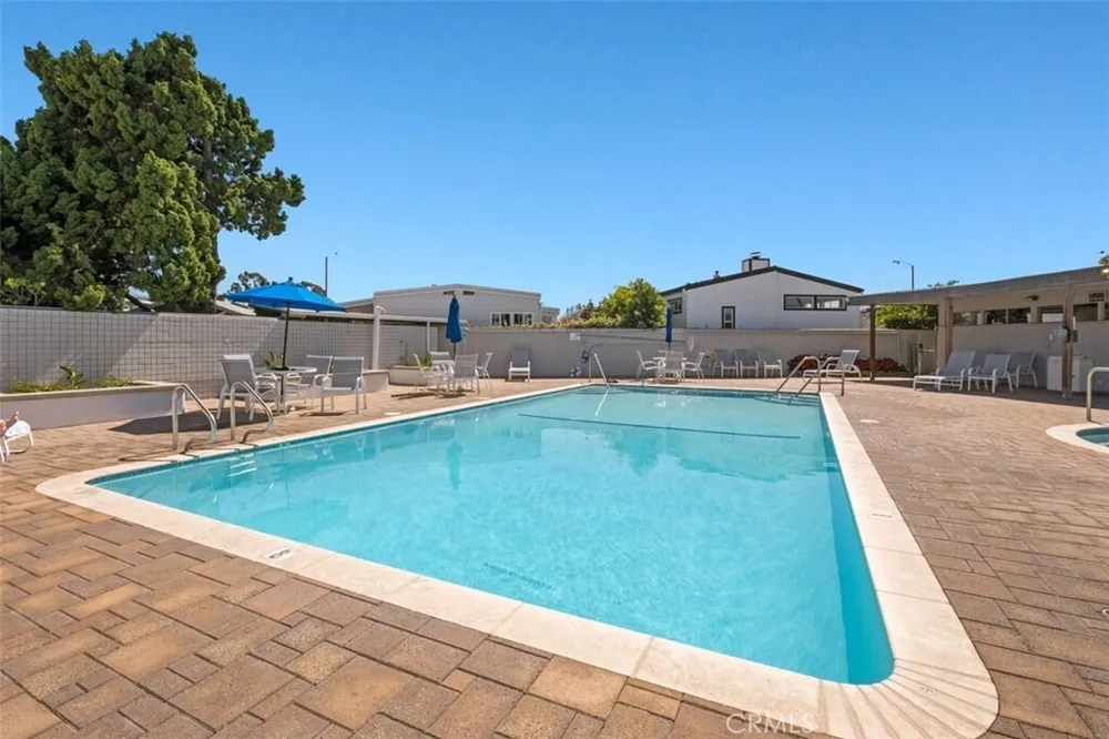 7 Saratoga, Newport Beach, CA 92660
