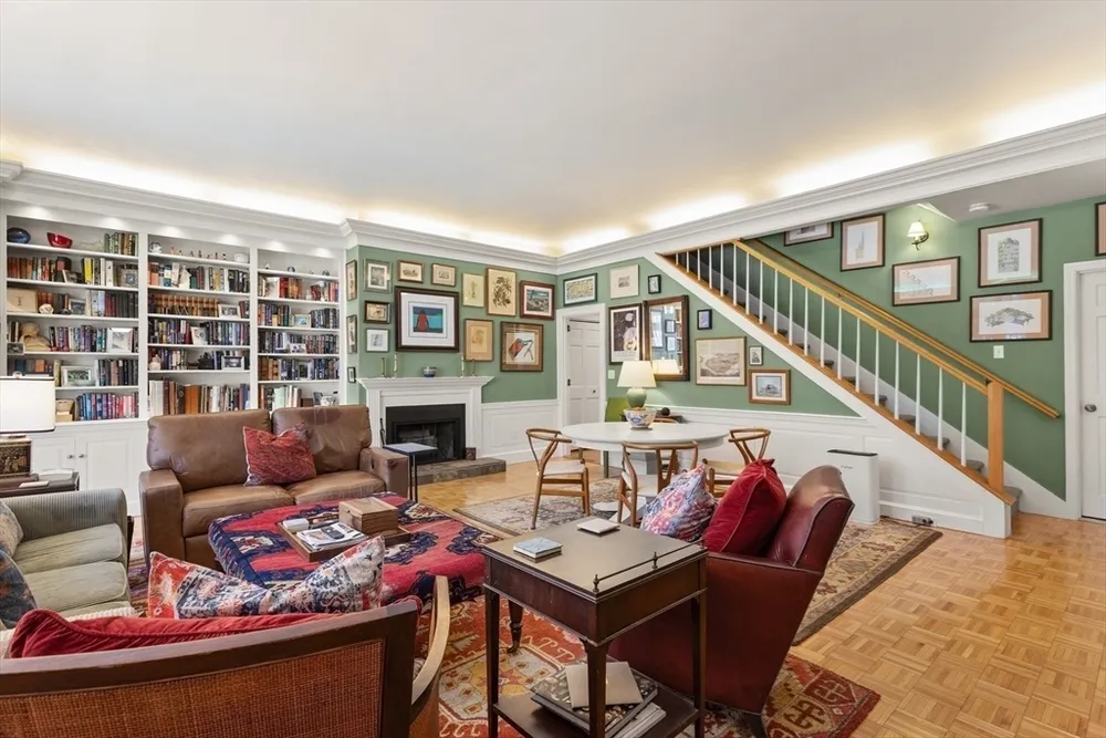 12 Jasper Ln, Randolph, MA 02368