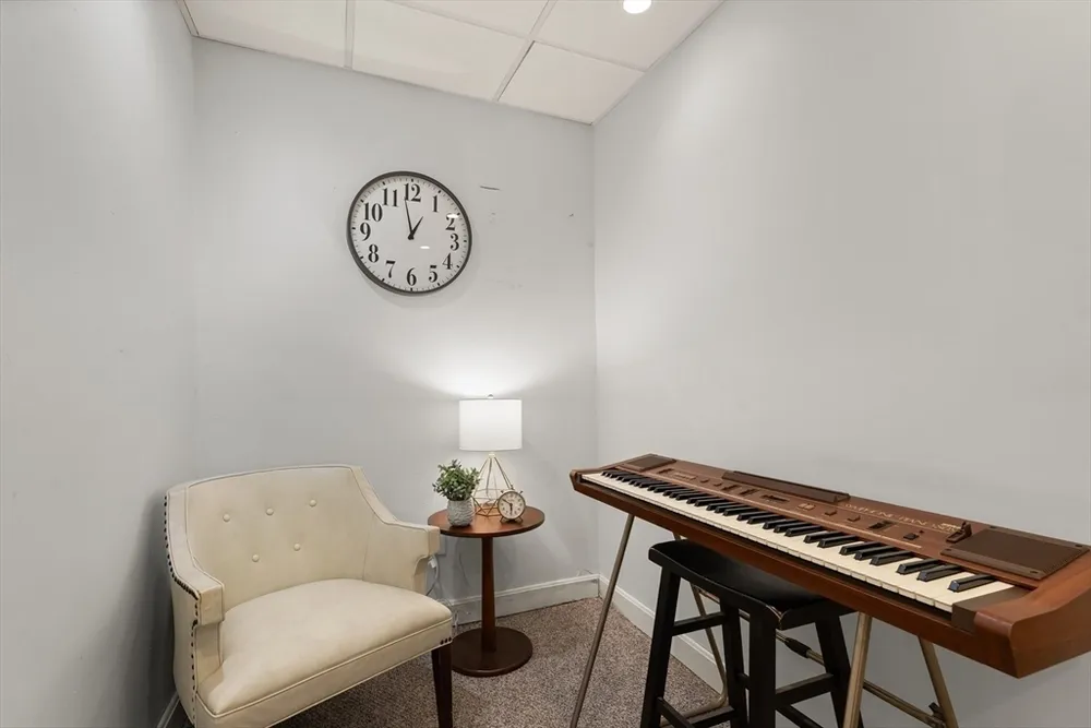 12 Jasper Ln, Randolph, MA 02368