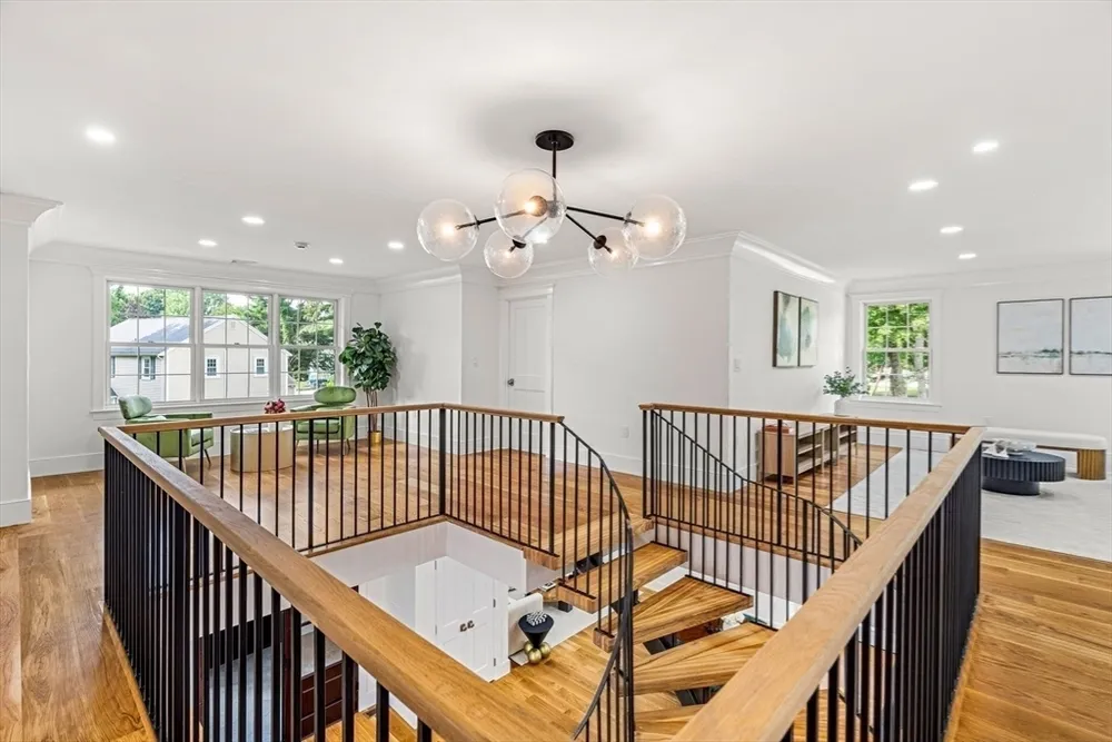 20 Wheeler Ln, Natick, MA 01760