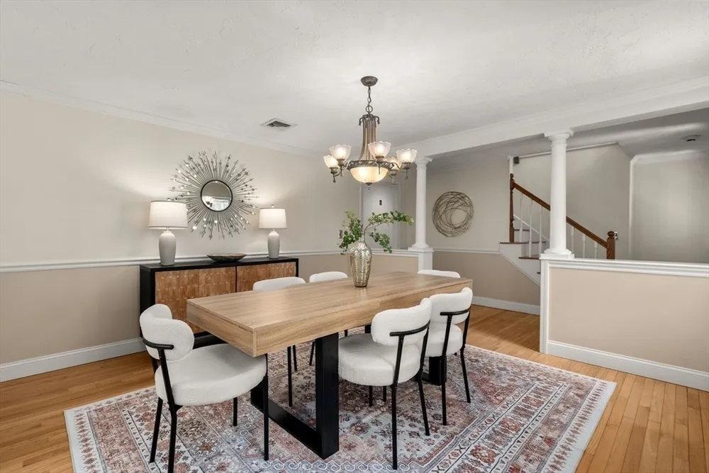 189 1/2 Seekonk St, Norfolk, MA 02056