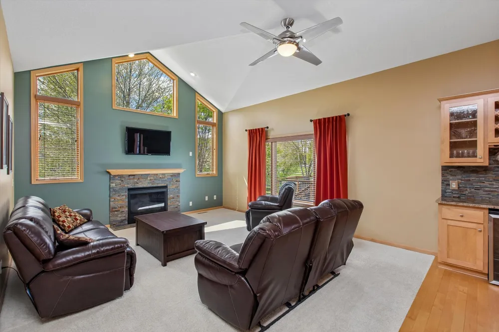 19455 Century Rd, Farmington, MN 55024