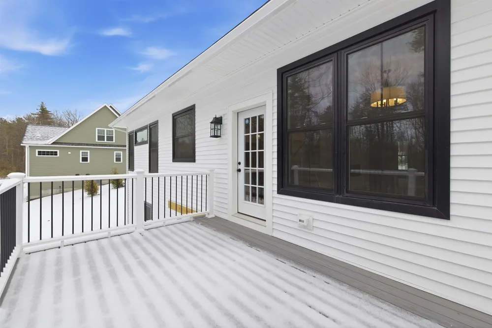 Lady Walsingham Way, Laconia, NH 03246