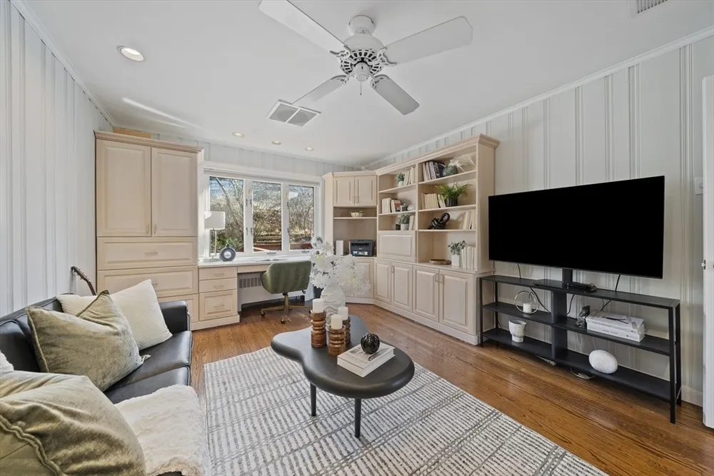 447 Dudley Rd, Newton, MA 02459