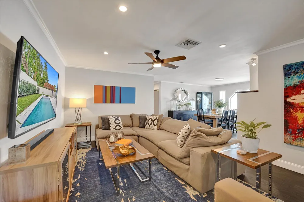 1280 NE 40th St, Oakland Park, FL 33334