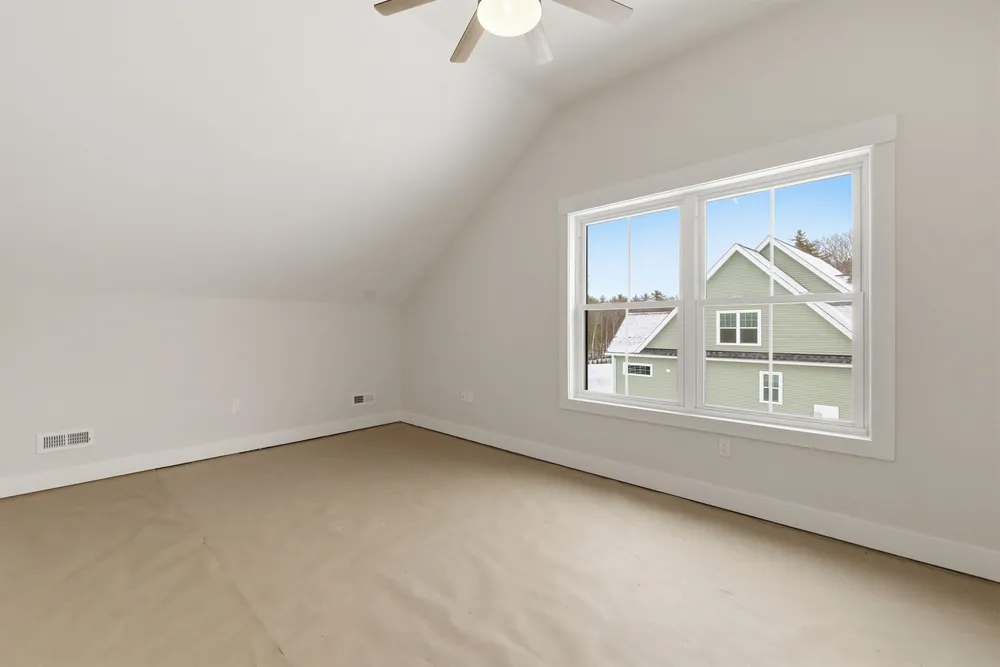Lady Walsingham Way, Laconia, NH 03246