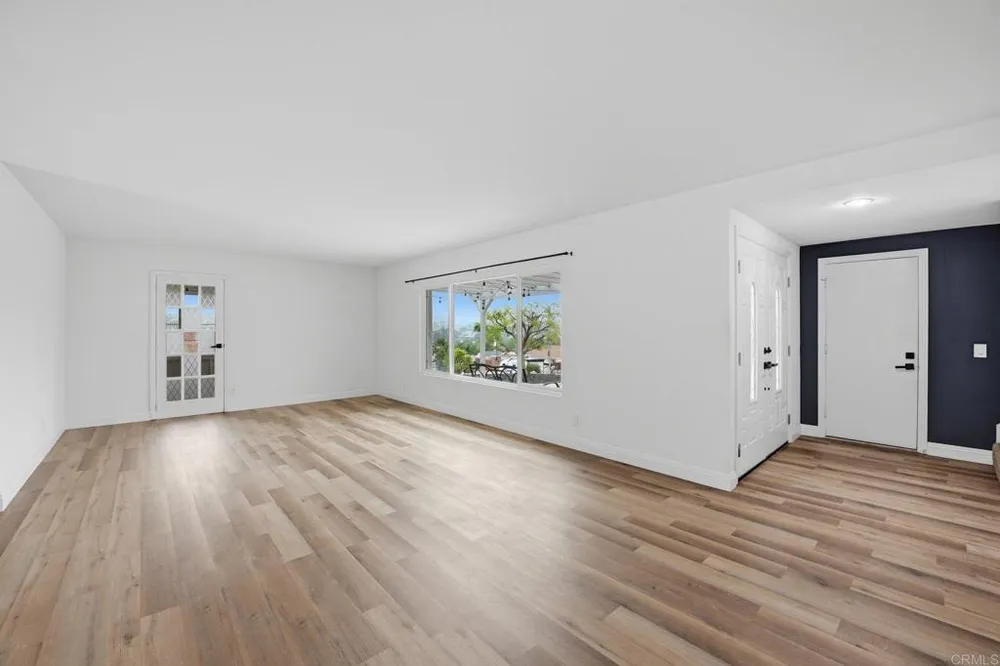13104 Lakeview Granada Dr, Lakeside, CA 92040