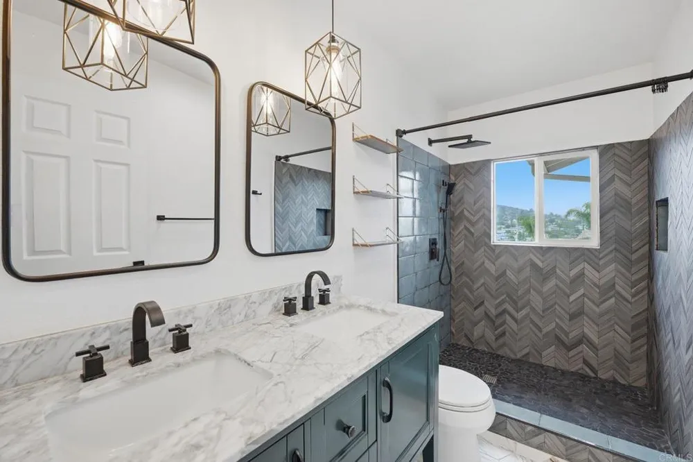 13104 Lakeview Granada Dr, Lakeside, CA 92040