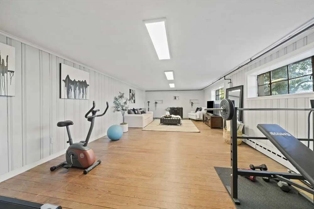 447 Dudley Rd, Newton, MA 02459