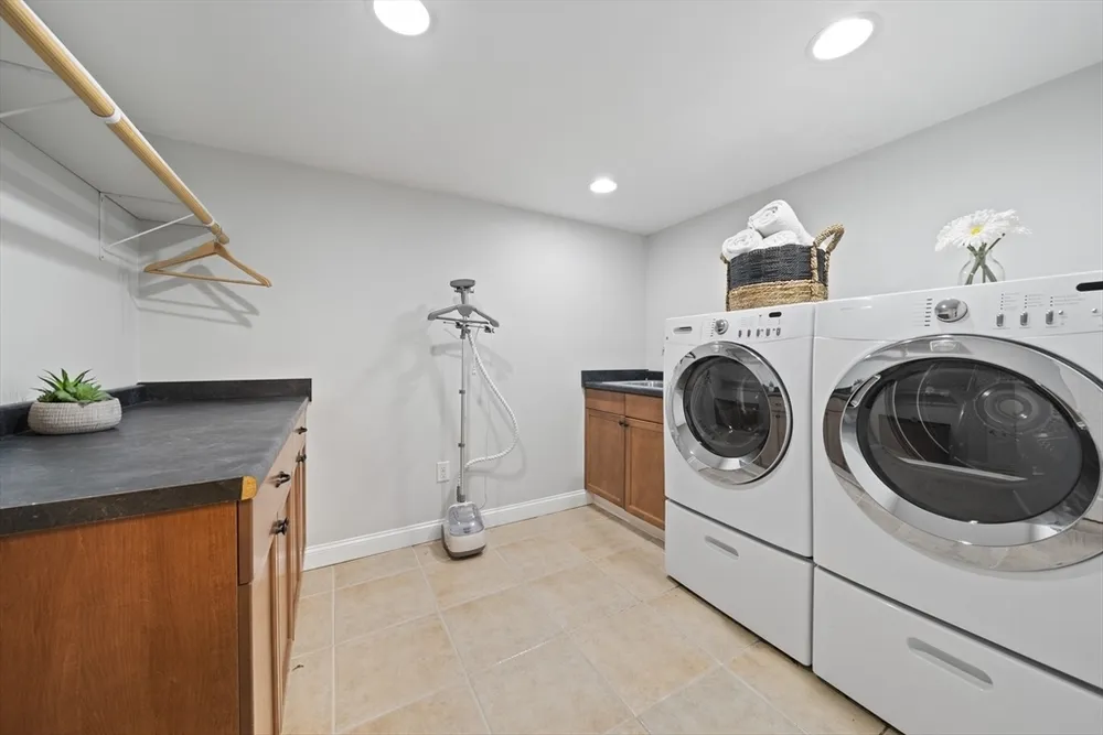 447 Dudley Rd, Newton, MA 02459