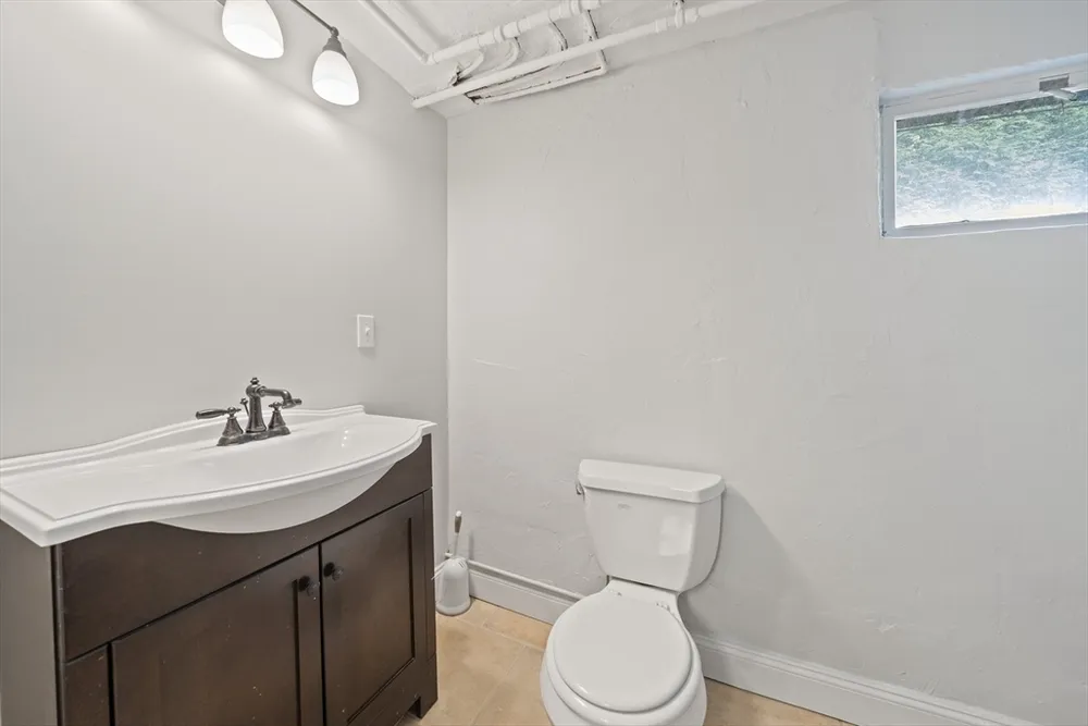 447 Dudley Rd, Newton, MA 02459