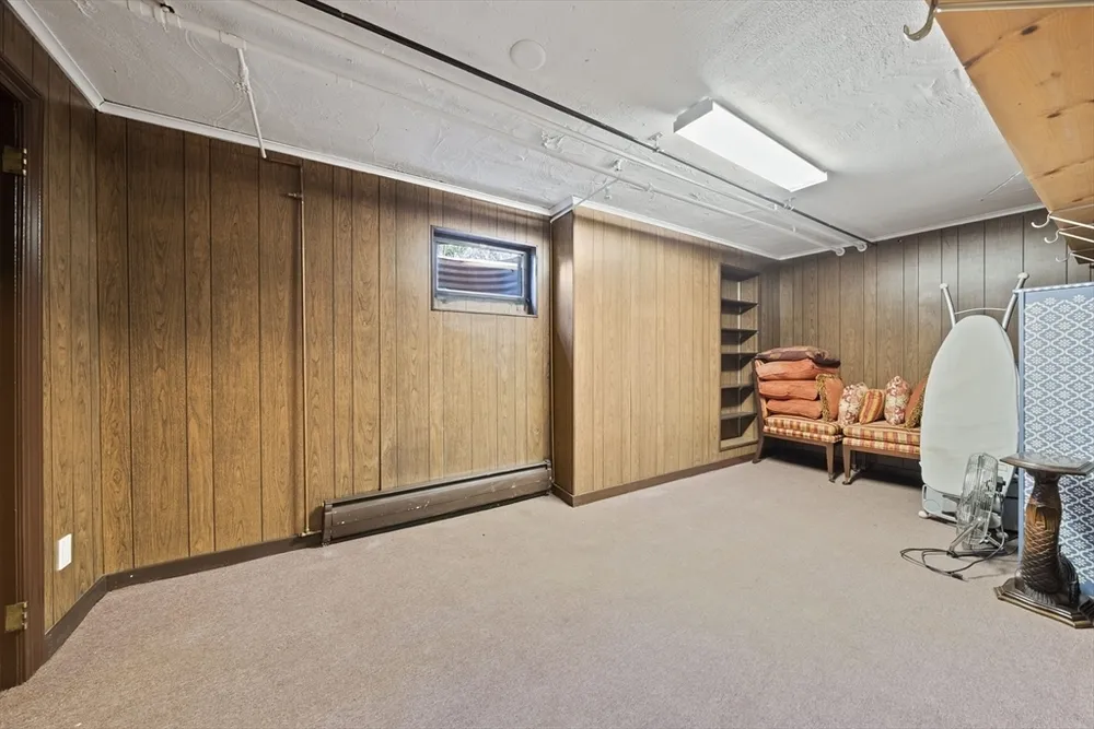 447 Dudley Rd, Newton, MA 02459