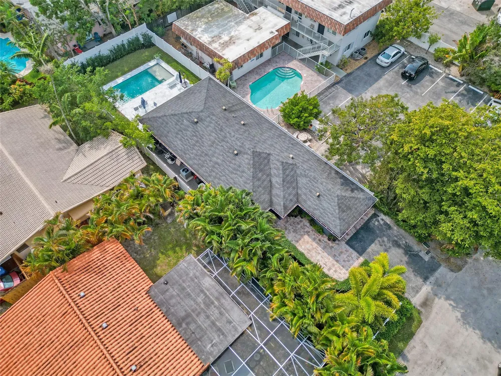 1280 NE 40th St, Oakland Park, FL 33334