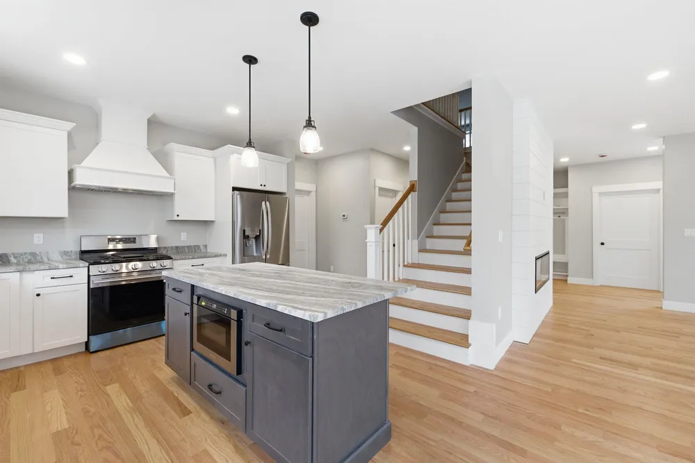 Lady Walsingham Way, Laconia, NH 03246