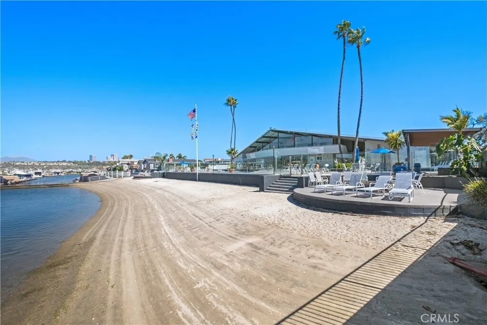 142 Liberty, Newport Beach, CA 92660