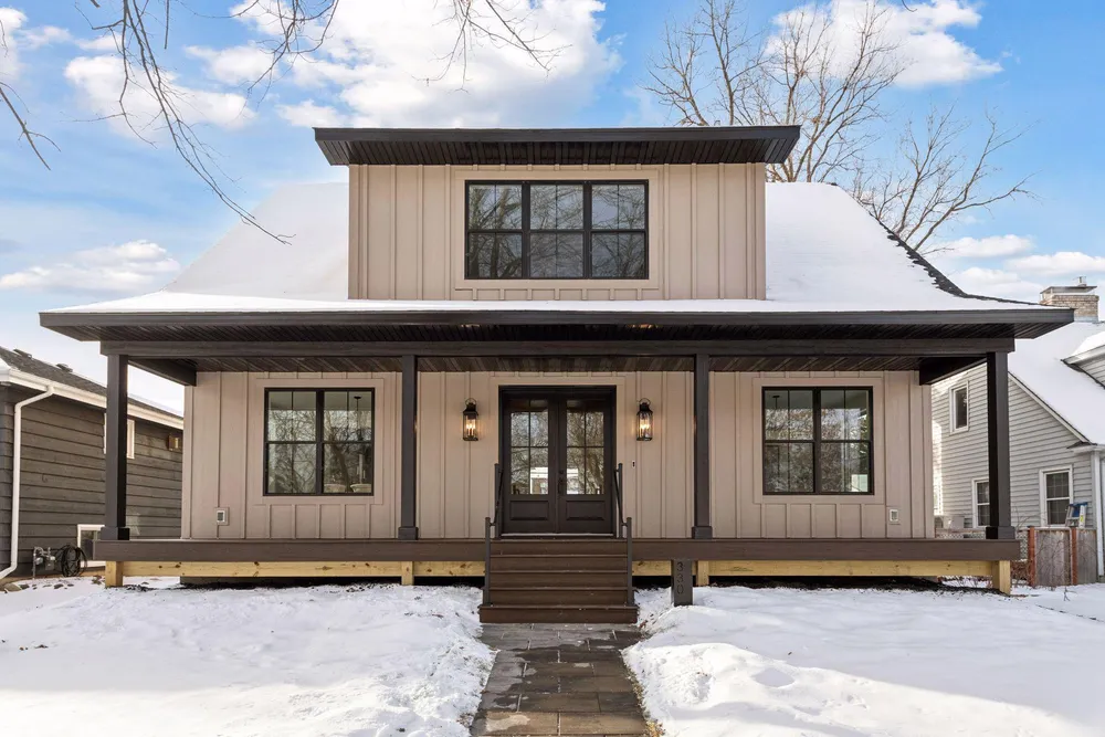 330 11th Ave N, Hopkins, MN 55343