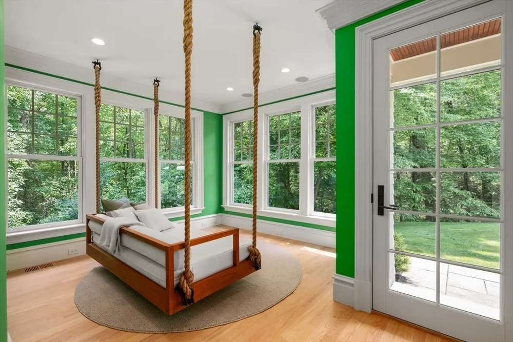 300 Glen Rd, Weston, MA 02493