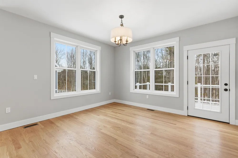 Lady Walsingham Way, Laconia, NH 03246