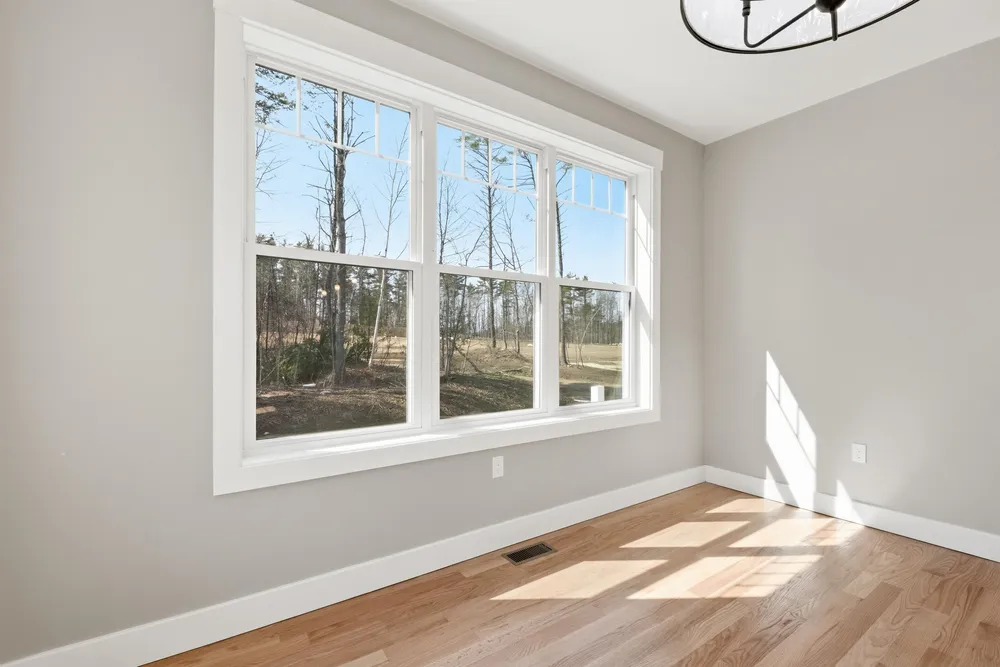 Lady Walsingham Way, Laconia, NH 03246